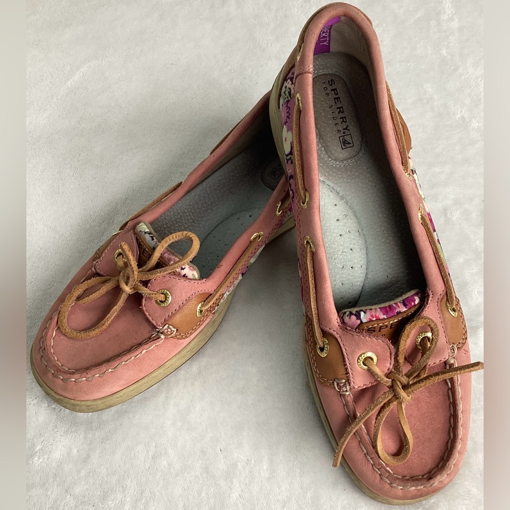 Sperry Top Sider Boat Shoes Pink Floral Pattern~Leather~Women’s Size 7.5M